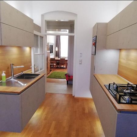 Bookstyrian1 Apartment Graz Ngoại thất bức ảnh