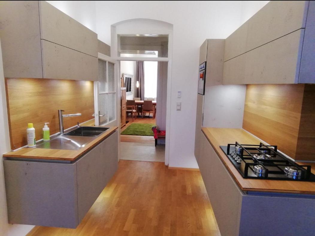 Bookstyrian1 Apartment Graz Ngoại thất bức ảnh